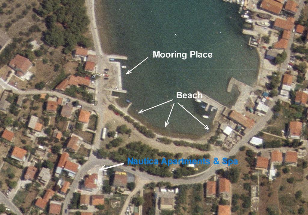 Nautica Apartments Betina  Extérieur photo